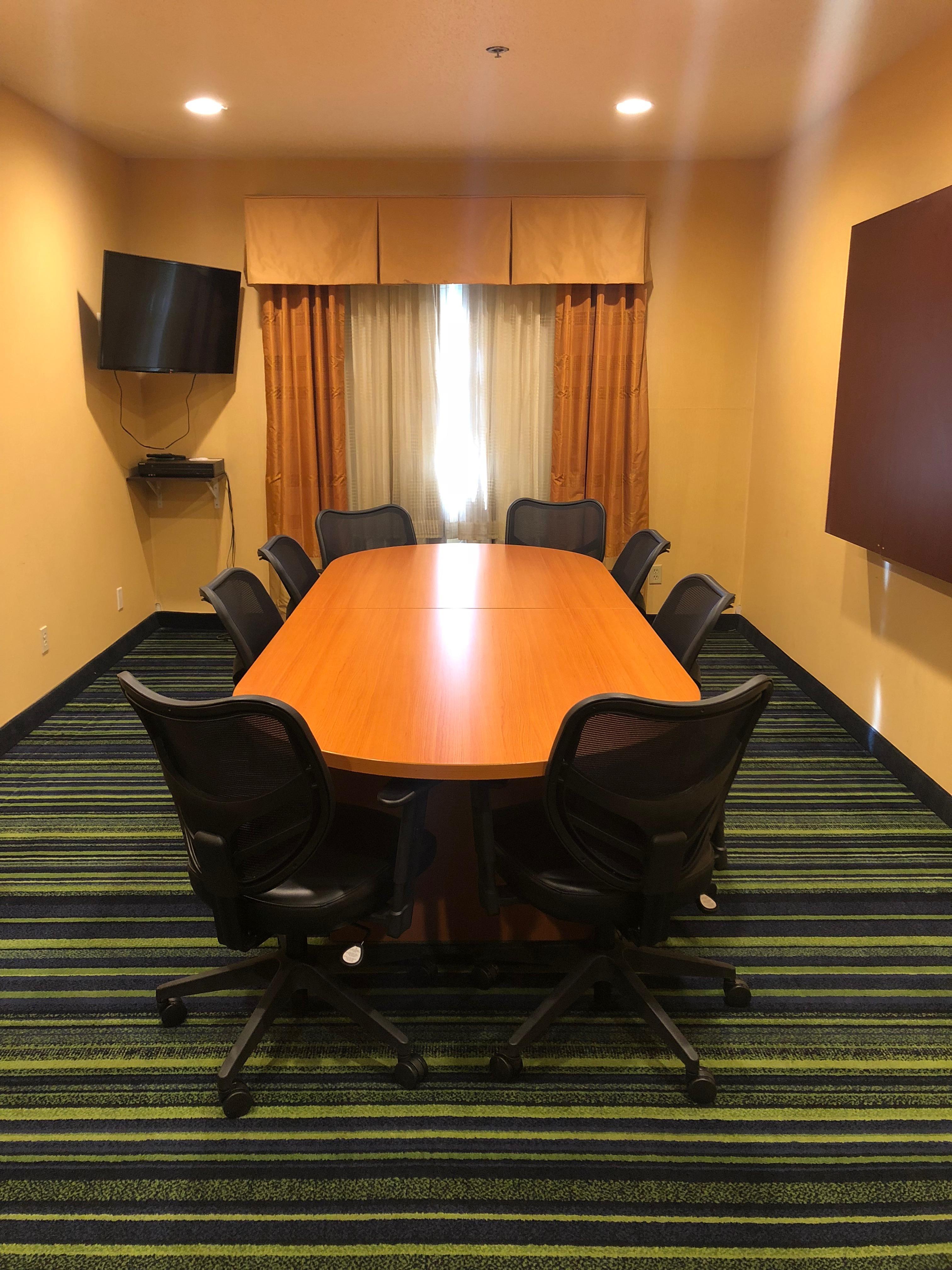 Country Inn & Suites By Radisson, Brookings Ngoại thất bức ảnh